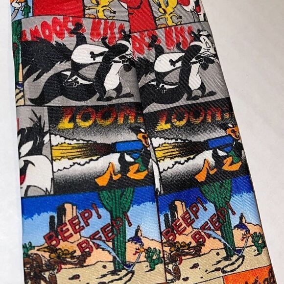 Vintage Looney Tunes Mania 53” Tie - Picture 8 of 8